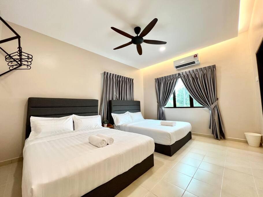 Vila Klebang Melaka Private Pool 12Pax-4Br-Sing K-Coway Exteriér fotografie